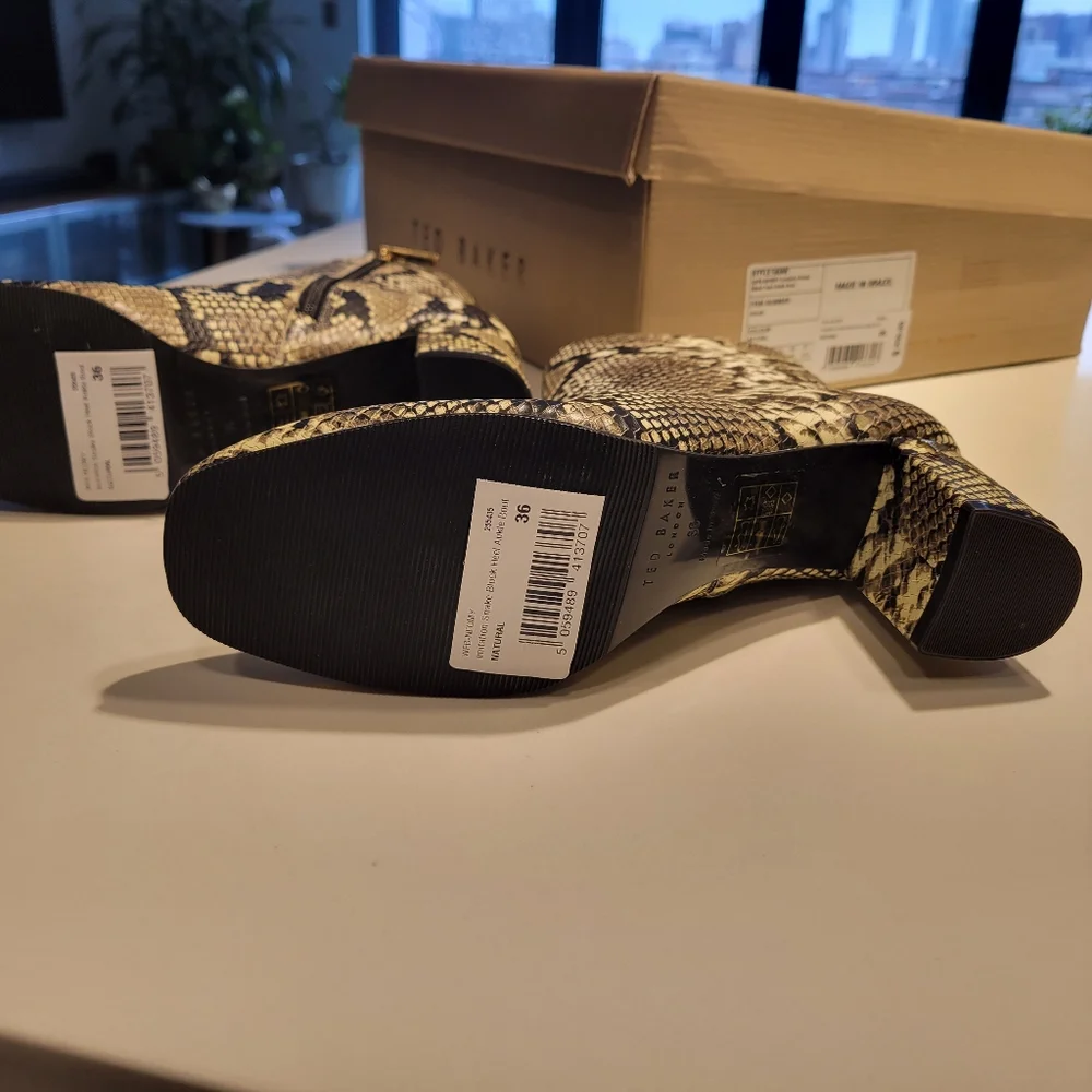 🎀 Ted Baker Booties *NIB* 